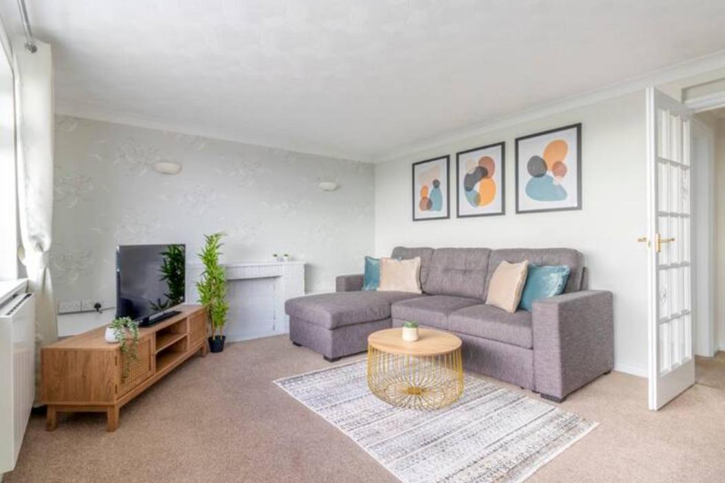 Trendy Sea View 2 Bedroom Sleeps 6 - Free Parking Bournemouth Exteriér fotografie